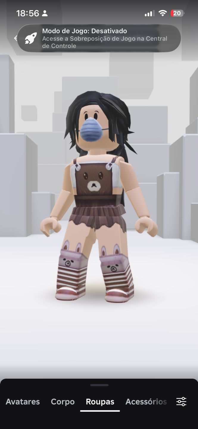 Conta de Roblox com bastante Skin feminina