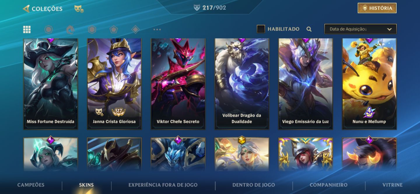 Conta de wr super rara e old com mais de 200 skins e todos os campeões