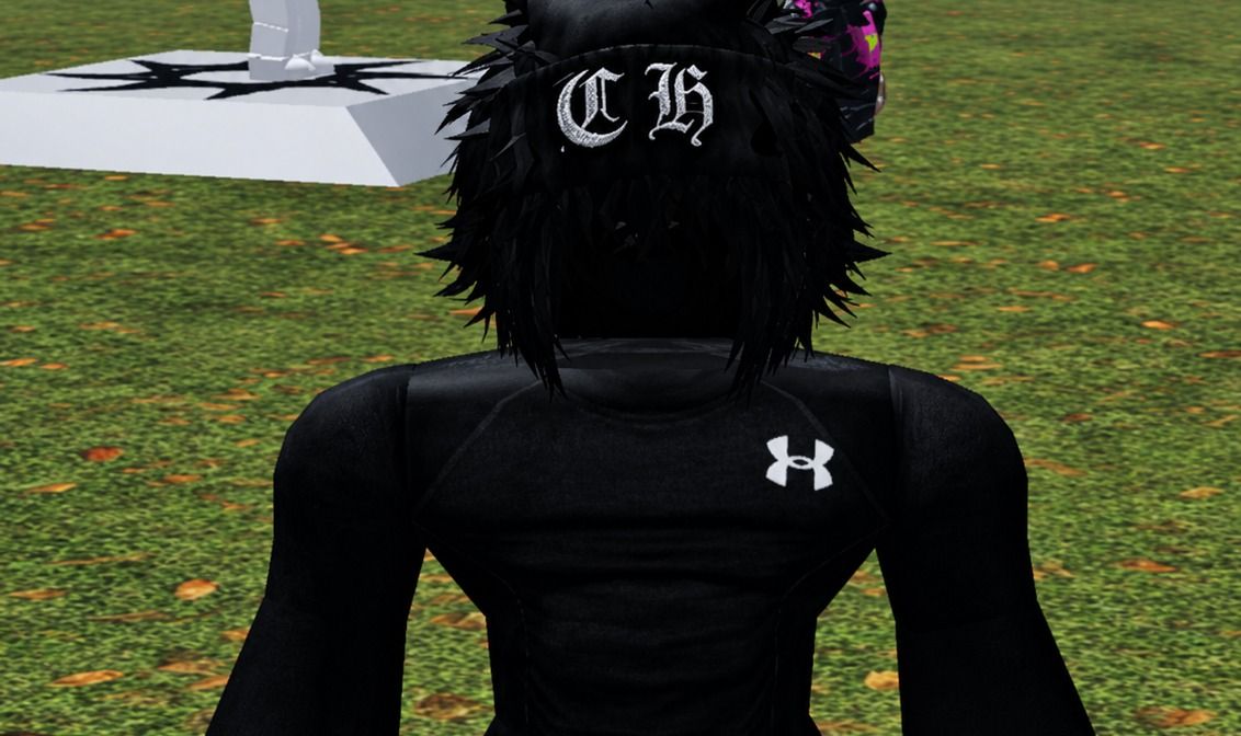 Conta de roblox 1k de robux gastos e 240 pra gastar 18-20