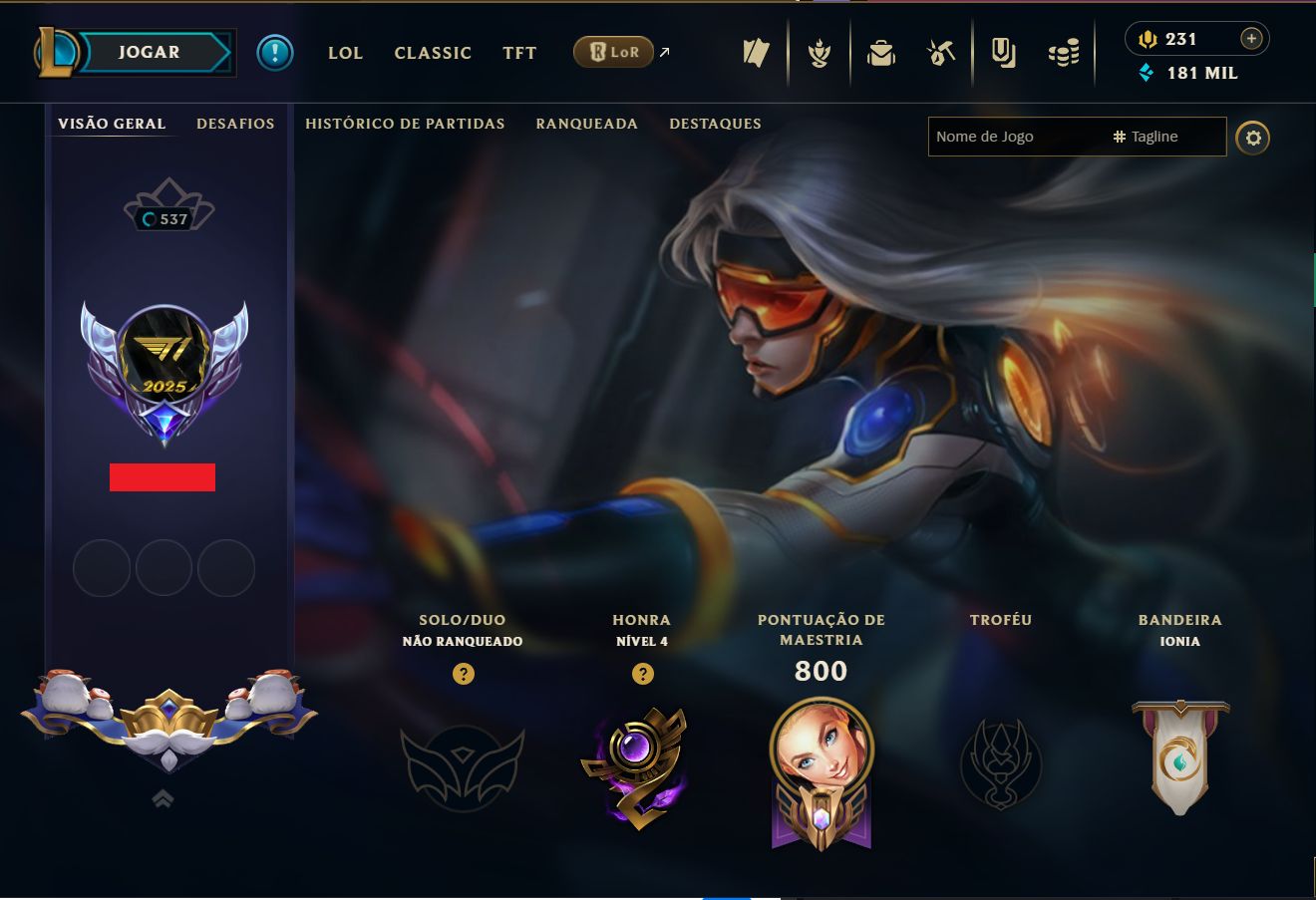 Conta League of Legends criada em 2013, com 424 skins e MMR de Esmeralda.