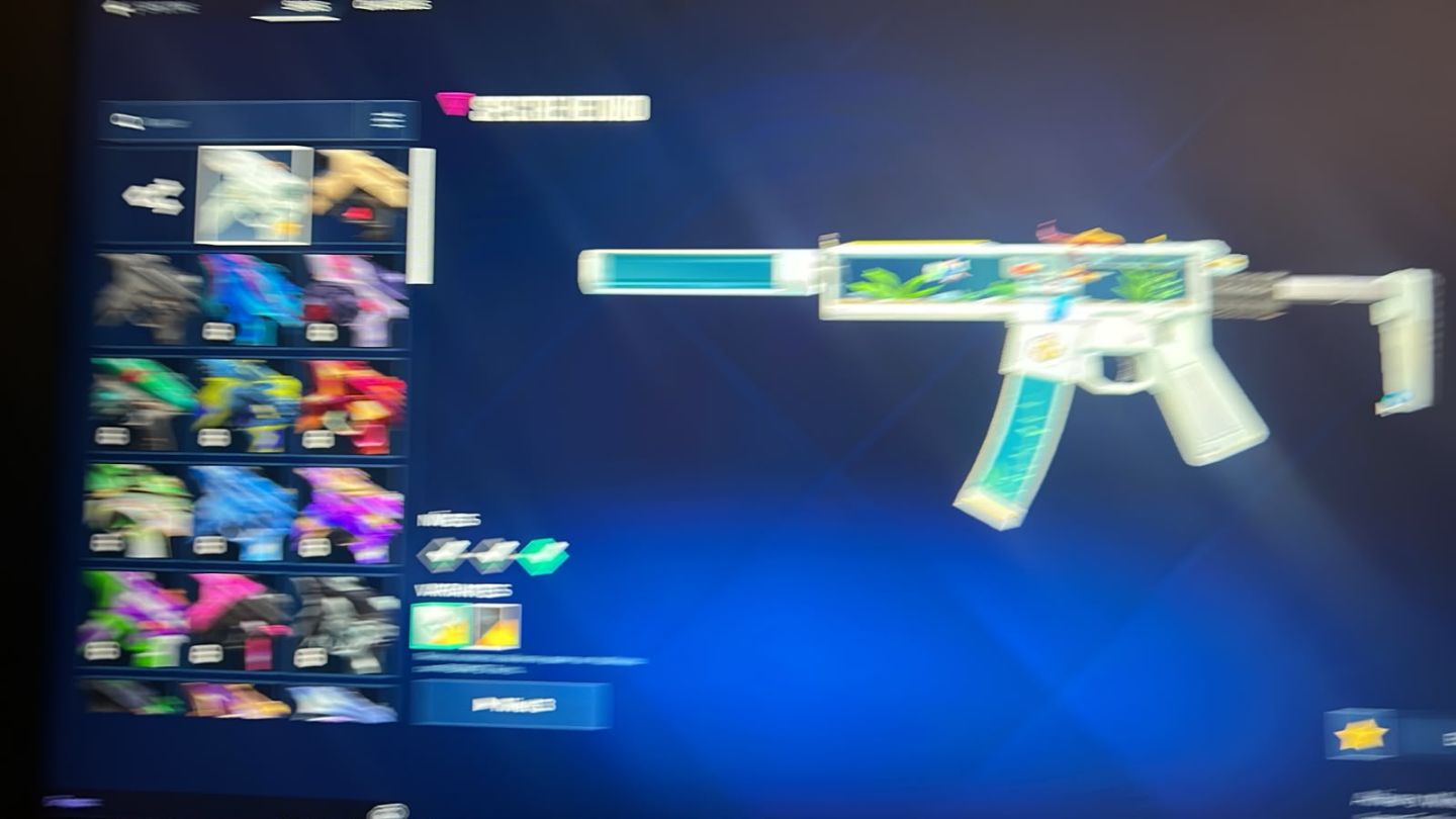A MINHA CONTA DE VALORANT - SKINS BOAS