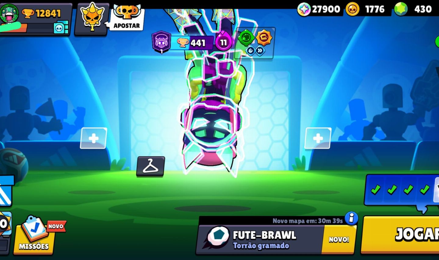 Conta de Brawl Stars com 14000 Troféus, 76 brawlers e 30 hipercargas