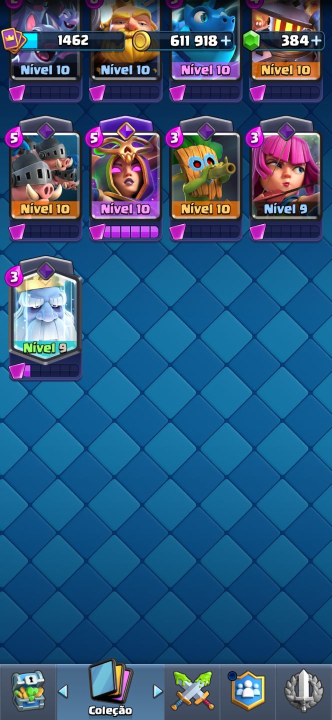 Clash royale 8k de troféus evoluções nas imagens.