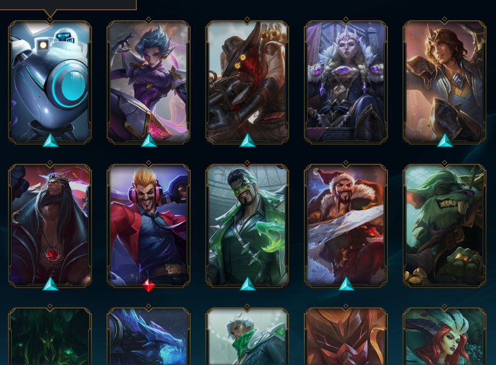 Venda de conta de LOL acc de 2013, (+Muitos recursos (Tft )