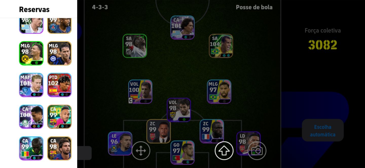 Conta de efootball com jogadores pagos/raros