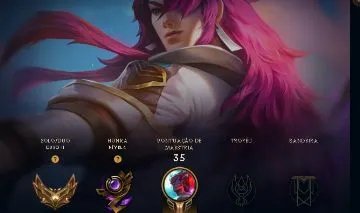 Conta ouro 2 handlevel 12 mil essencias azuis com 71% de win rate mmr alto