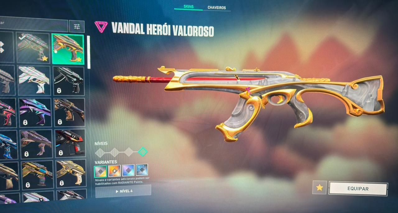 CONTA VALORANT COM SKINS DE VANDAL E PHANTON