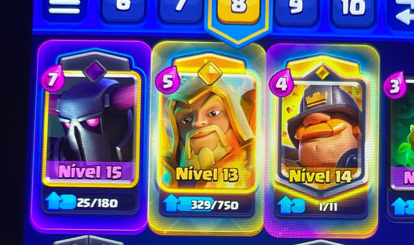 Conta de Clash Royale quase 9k de troféus e pekka nvl 15