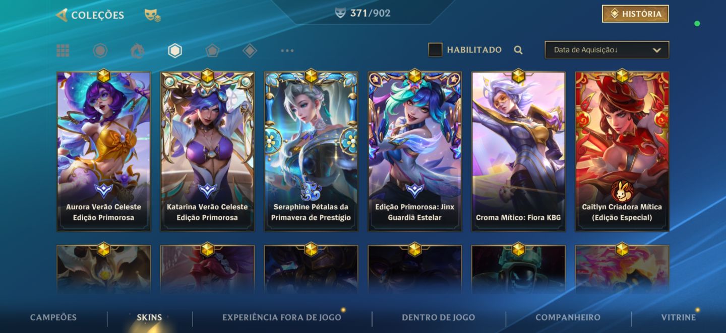 Conta main mid mas com muitas outras skins de outras rotas