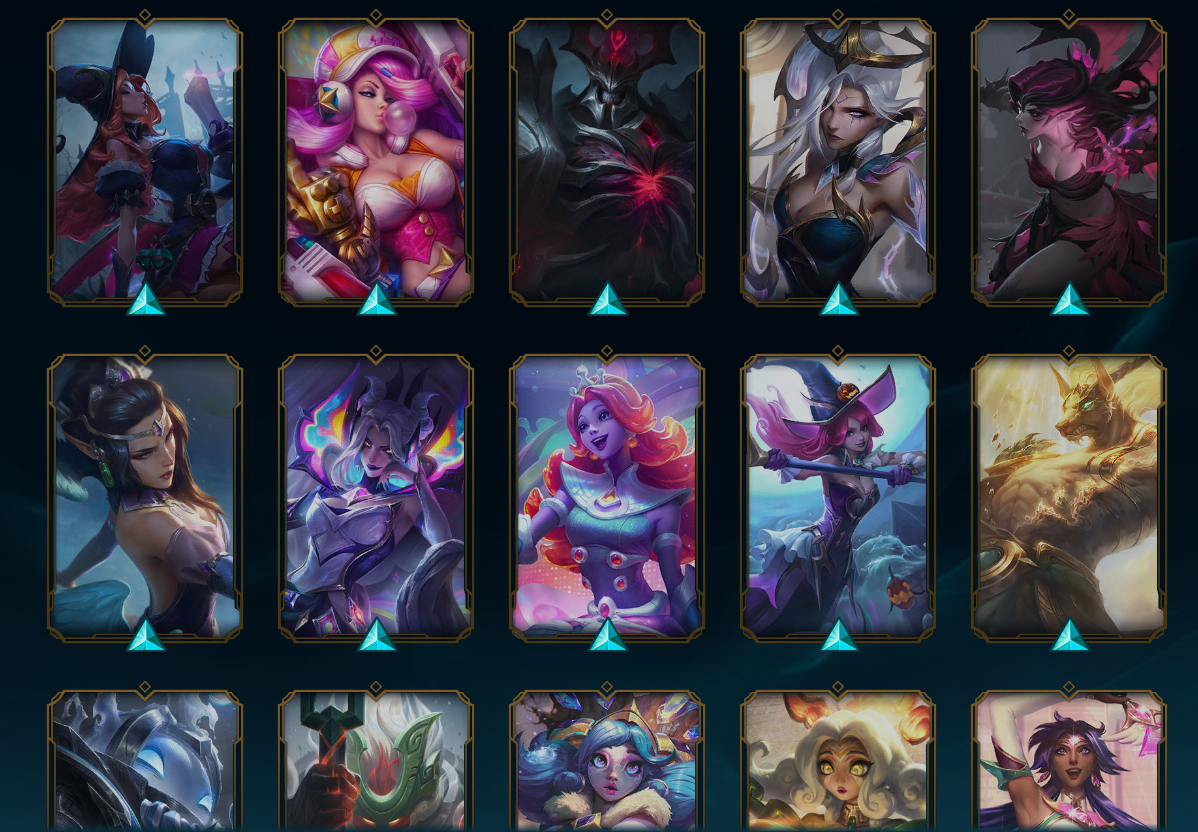 Conta do lol com 2 skins miticas e outras 294