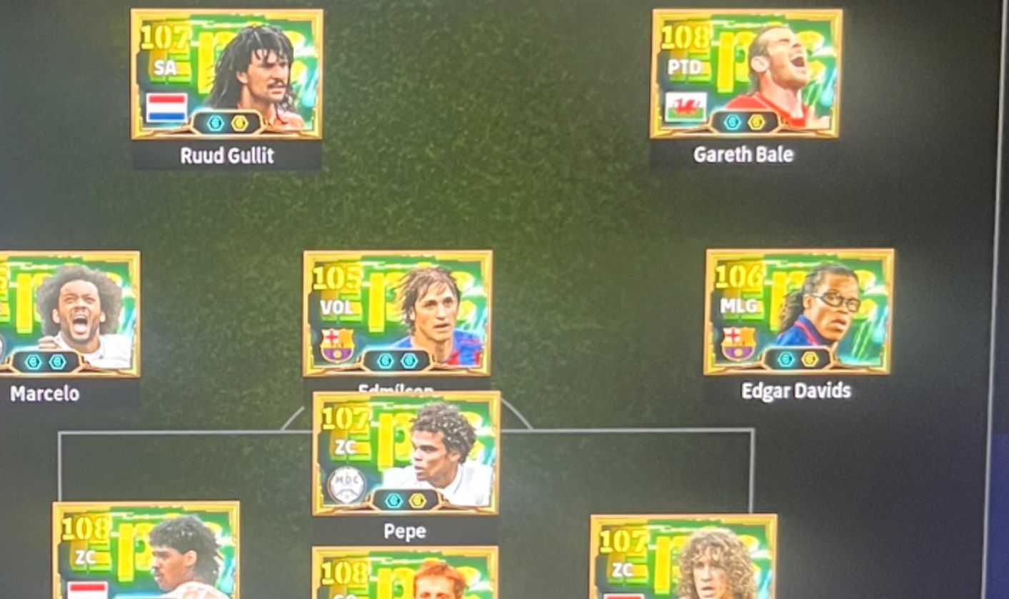 Conta efootebol pc com del piero e gullit e vários outros