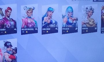 Conta Marvel skin de passe e outras skins