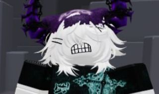CONTA ROBLOX COM ALgumas COISAS e 400 robux na conta