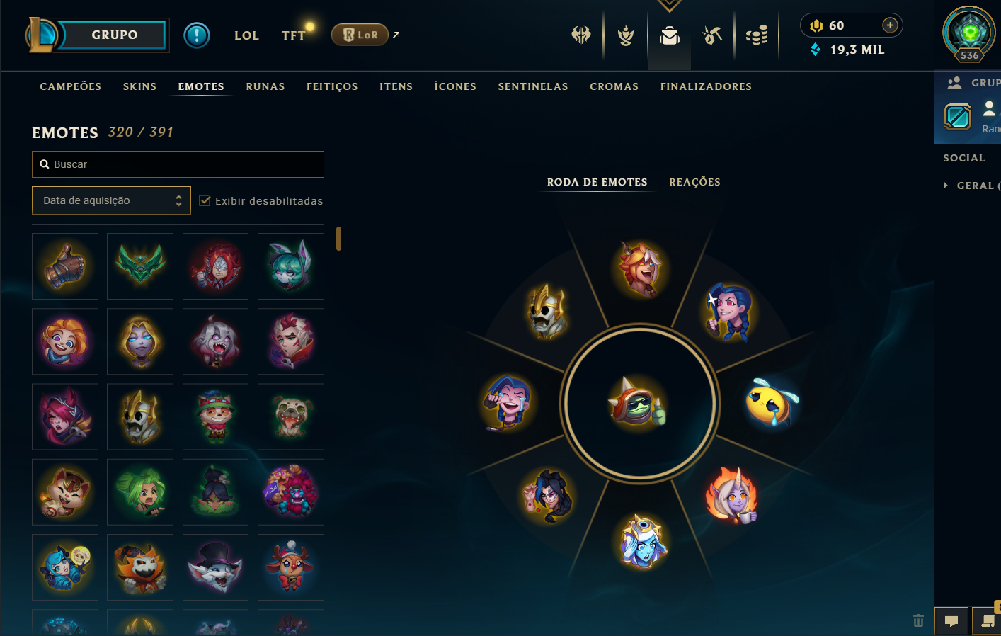 Conta de lol com muitas Skins e lv alto