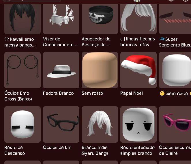 Conta de roblox com 10k de robux em skins
