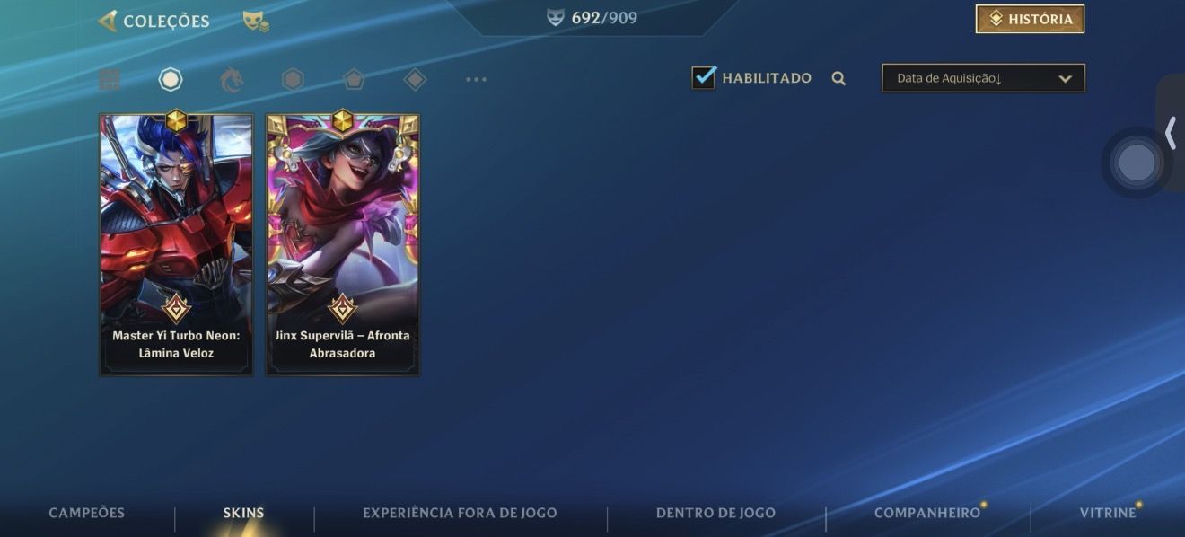 Conta Premium com 692 Skins